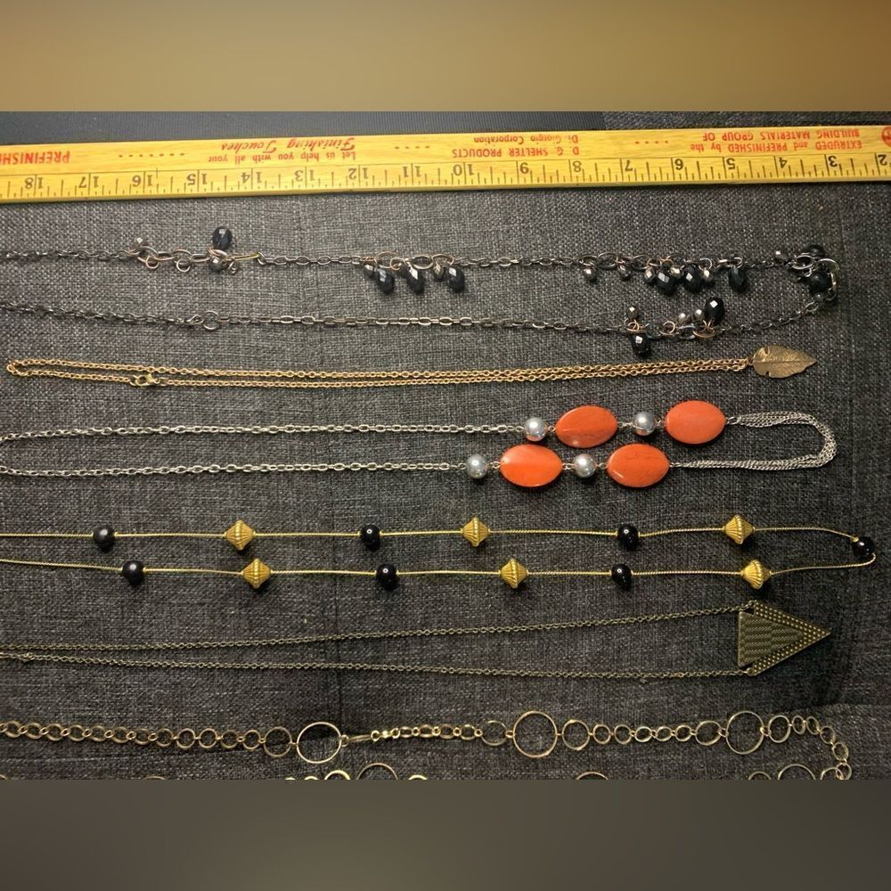 Beautiful Long Necklace Bundle - Picture 2 of 5